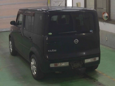 NISSAN CUBE