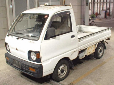 MITSUBISHI MINICAB