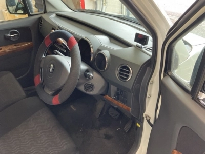 SUZUKI WAGON R STINGRAY