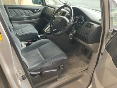 TOYOTA ALPHARD G