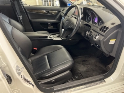 MERCEDES BENZ C CLASS
