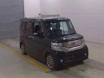 HONDA N BOX CUSTOM
