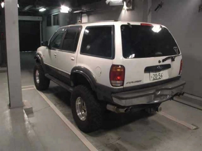FORD EXPLORER
