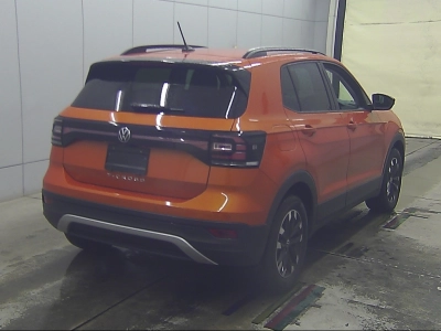 VOLKSWAGEN T-CROSS