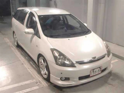 TOYOTA WISH