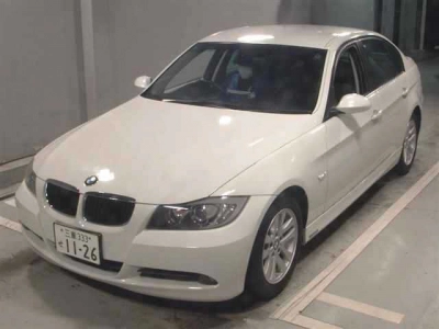 BMW 3 SERIES