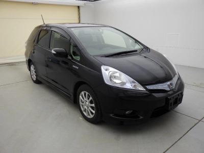 HONDA FIT SHUTTLE