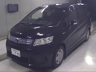 HONDA FREED SPIKE
