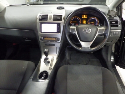 TOYOTA AVENSIS WAGON