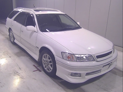 TOYOTA MARK II QUALIS