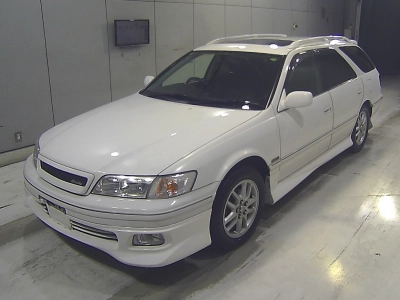 TOYOTA MARK II QUALIS