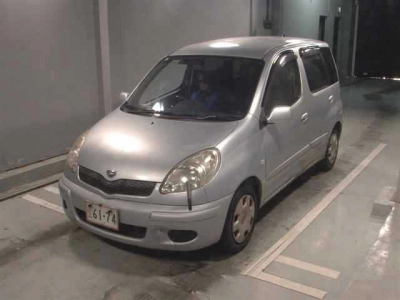 TOYOTA FUN CARGO