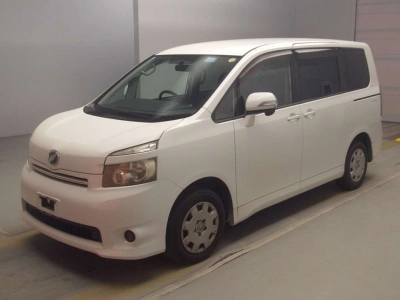 TOYOTA HIACE WAGON