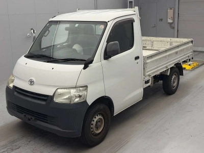 TOYOTA LITE ACE TRUCK