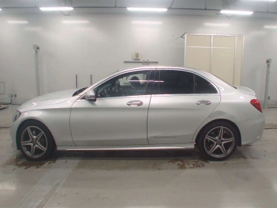 MERCEDES BENZ C CLASS