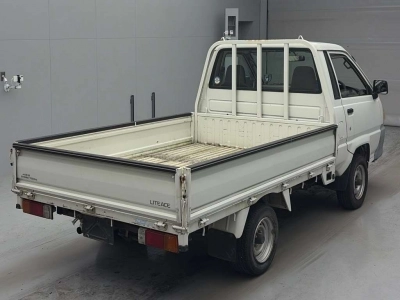 TOYOTA LITE ACE TRUCK