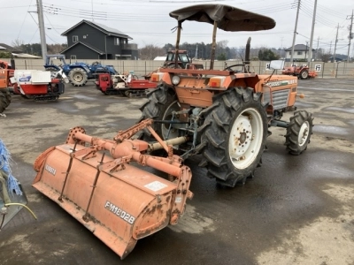 KUBOTA KUBOTA