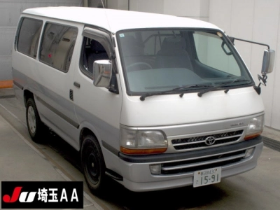 TOYOTA REGIUS VAN