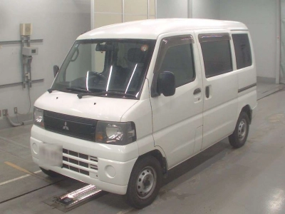 MITSUBISHI MINICAB