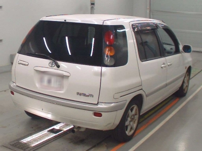 TOYOTA RAUM