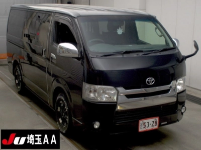 TOYOTA REGIUS VAN