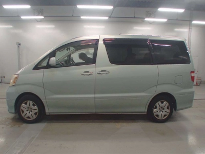TOYOTA ALPHARD V