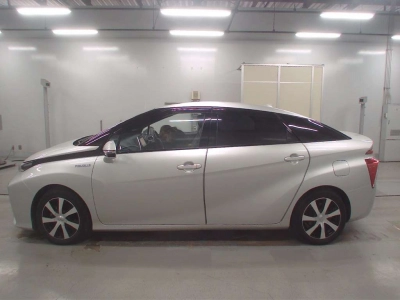 TOYOTA MIRAI