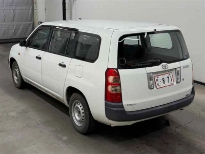TOYOTA SUCCEED VAN
