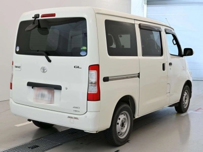 TOYOTA TOWN ACE VAN