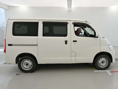 TOYOTA TOWN ACE VAN