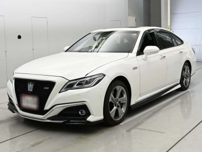 TOYOTA CROWN HYBRID