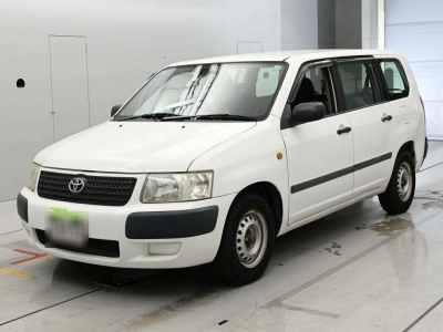 TOYOTA SUCCEED VAN