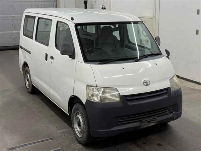 TOYOTA LITE ACE VAN