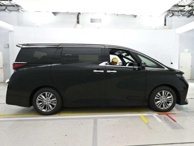 TOYOTA ALPHARD HYBRID