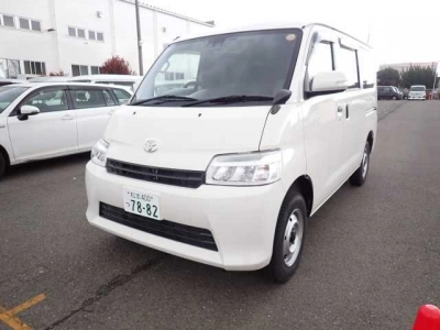 TOYOTA TOWN ACE VAN