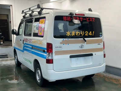 TOYOTA LITE ACE VAN