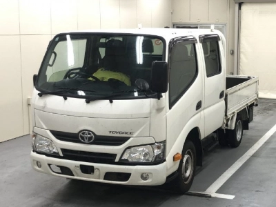 TOYOTA TOYOACE