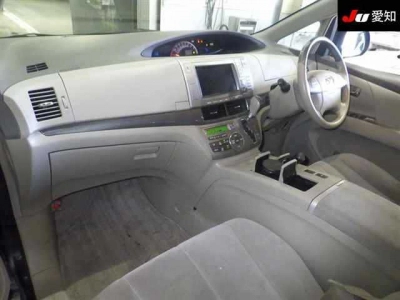 TOYOTA ESTIMA HYBRID