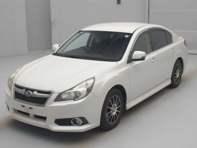 SUBARU LEGACY B4