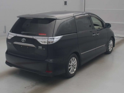 TOYOTA ESTIMA HYBRID