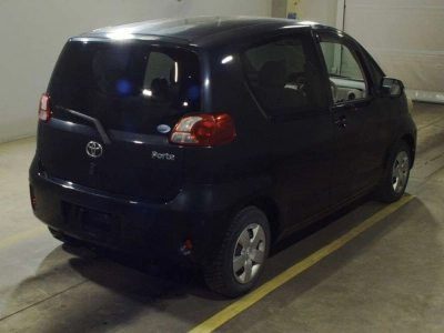 TOYOTA PORTE