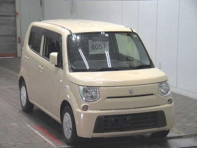 SUZUKI MRWAGON