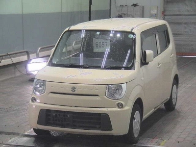SUZUKI MRWAGON