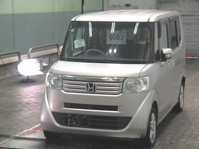 HONDA N BOX