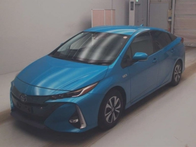 TOYOTA PRIUS PHV