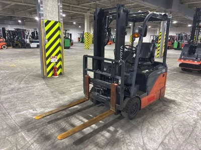 TOYOTA  FORKLIFT 