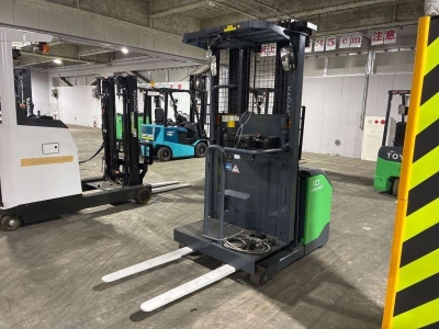 TOYOTA  FORKLIFT 