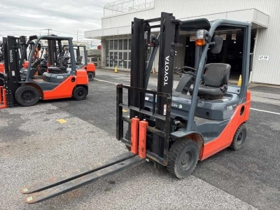 TOYOTA  FORKLIFT 