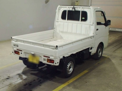 TOYOTA PIXIS TRUCK