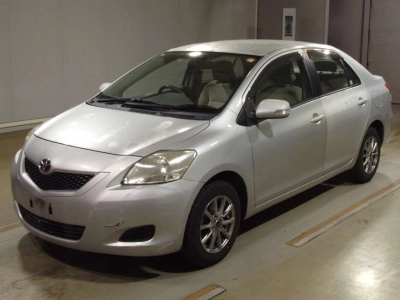 TOYOTA BELTA